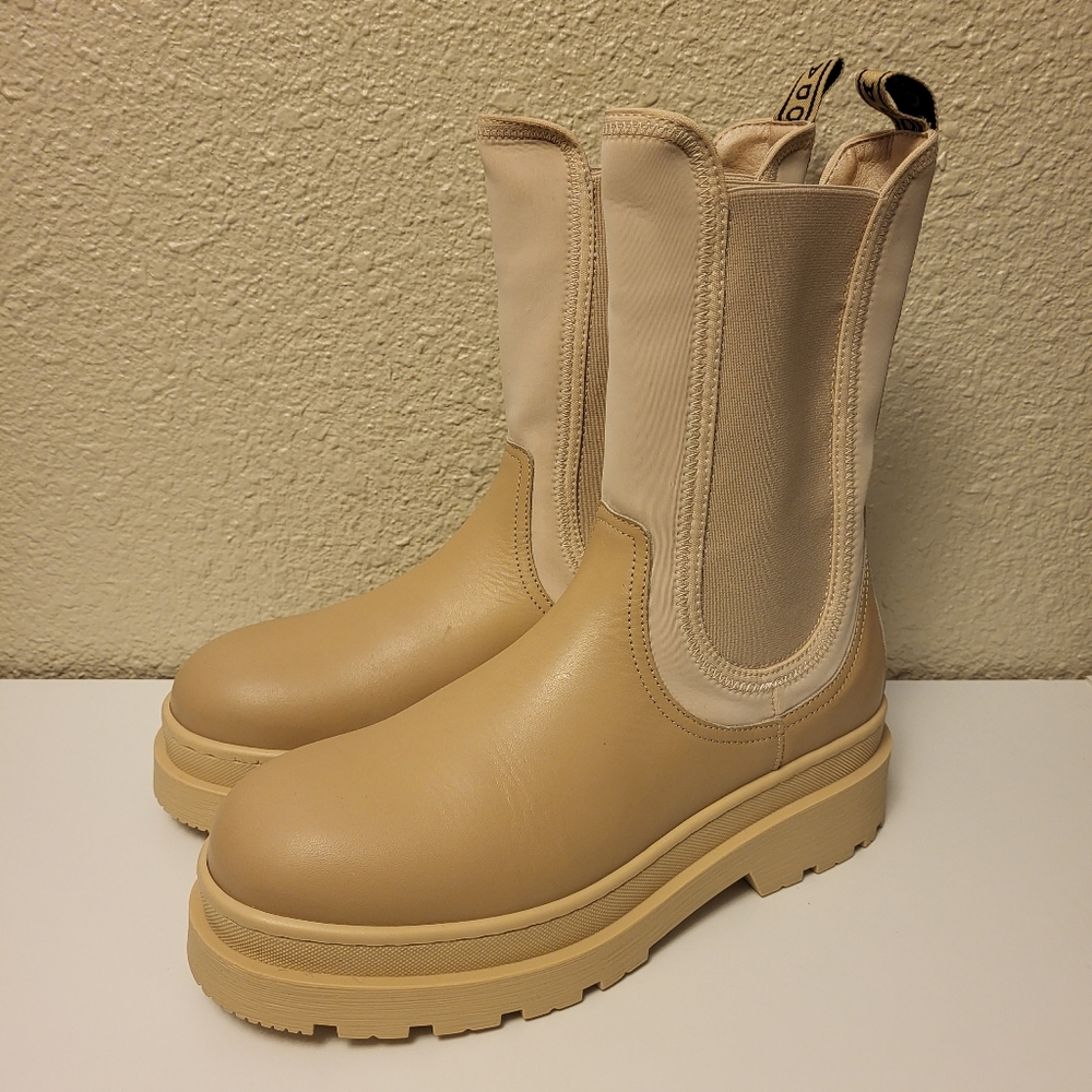 NWOB Scotch & Soda Light Sand Aubri Leather & Neoprene Chelsea Boots Size 10/42